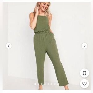 Women’s Old Navy olive green jumpsuit, S
